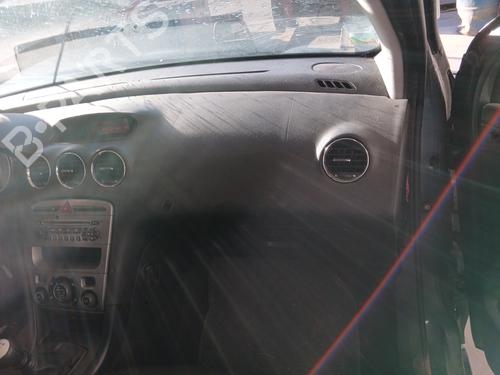 Dashboard PEUGEOT 308 SW I (4E_, 4H_) 1.6 HDi | BP30083331C46