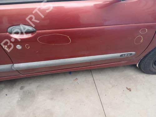 right-front-door-renault-megane-i-ba01_-1995-1996-1997-1998-1999-2000-2001-2002-2003-2004-37201981 main image
