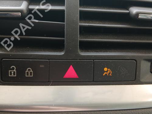 Bouton de warning OPEL MERIVA B MPV (S10) 1.7 CDTI (75) (110 hp) 32135163