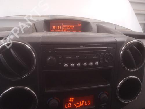 Bilradio PEUGEOT PARTNER Tepee 1.6 HDi (109 hp) 22177821