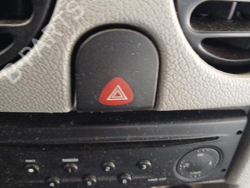 Used Warning switch RENAULT KANGOO Express (FC0/1_) 1.5 dCi (FC07, FC1R) (65 hp) 33170075