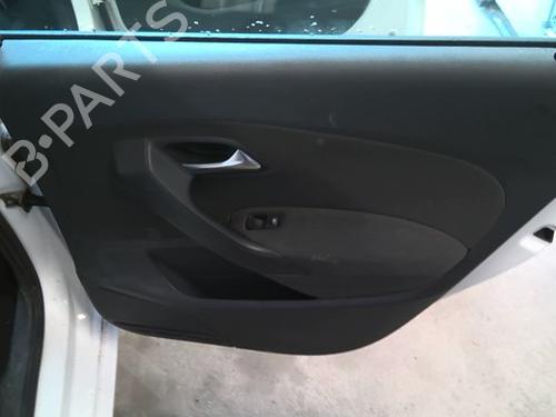 Used Seats set Seats set VW POLO V (6R1, 6C1) 1.6 TDI (90 hp) 40126466 40126466