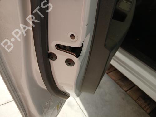 Used Front left lock RENAULT CLIO V (B7_) 1.5 Blue dCi 85 (B7AG) (86 hp) 30299225