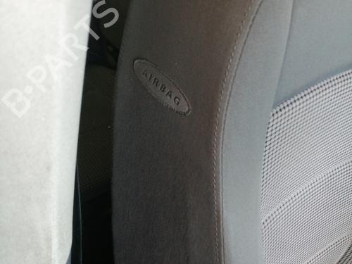 Right front seat VW TOURAN (1T1, 1T2) 2.0 TDI 16V | BP27683583C16 