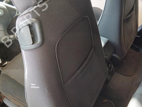 Used Left front seat Left front seat ALFA ROMEO 147 (937_) 1.9 JTD (937.AXD1A, 937.BXD1A, 937.AXV1A, 937.BXB1A,... (115 hp) 32993203 32993203