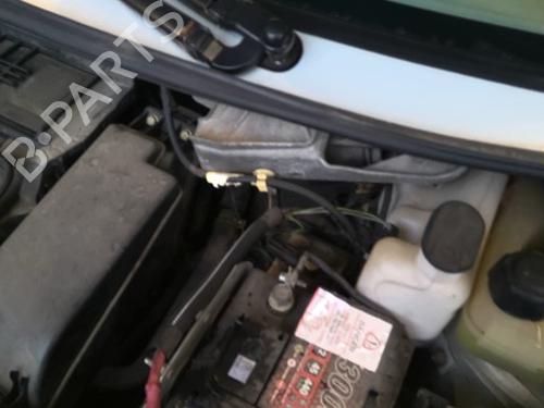 Used Front wiper motor Front wiper motor RENAULT TWINGO I (C06_) 1.2 16V (C06C, C06D, C06K) (75 hp) 40055456 40055456