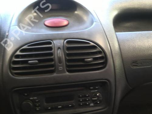 Used Dashboard Dashboard PEUGEOT 206 Hatchback (2A/C) 1.9 D (69 hp) 40203701 40203701
