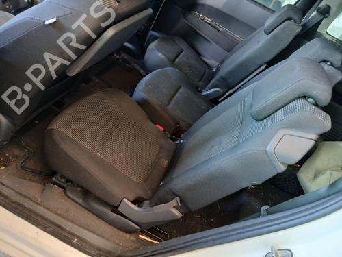 Used Rear seat Rear seat PEUGEOT 5008 (0U_, 0E_) 1.6 HDi (112 hp) 36010107 36010107