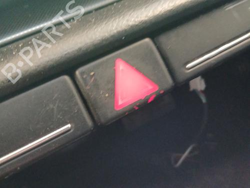 Used Warning switch Warning switch AUDI A4 B7 Avant (8ED) 2.0 TDI (170 hp) 29760277 29760277