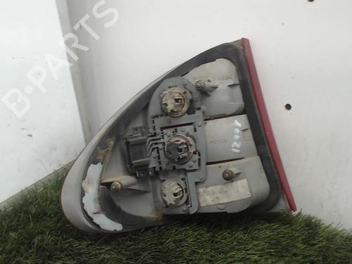 Used Right taillight MERCEDES-BENZ E-CLASS T-Model (S210) E 290 T Turbo-D (210.217) (129 hp) 20886115