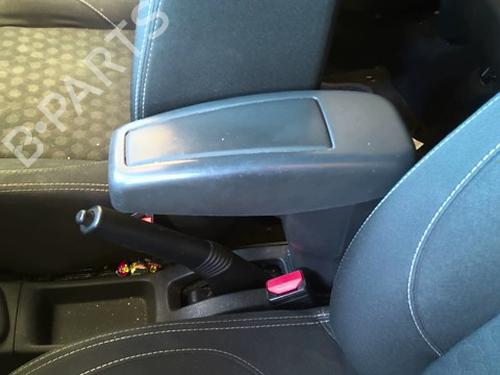 Used Armrest / Center console Armrest / Center console 38681707 38681707