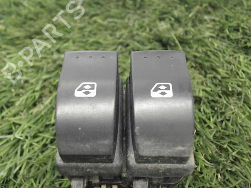 Used Left front window switch Left front window switch RENAULT SCÉNIC II (JM0/1_) 1.6 16V (JM1R) (112 hp) 20881803 20881803