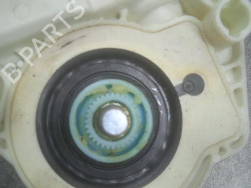 Used Right front window motor Right front window motor 21802570 21802570