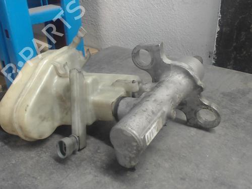 Used Brake master cylinder Brake master cylinder SAAB 9-3 Estate (E50) 1.9 TiD (150 hp) 35926683 35926683