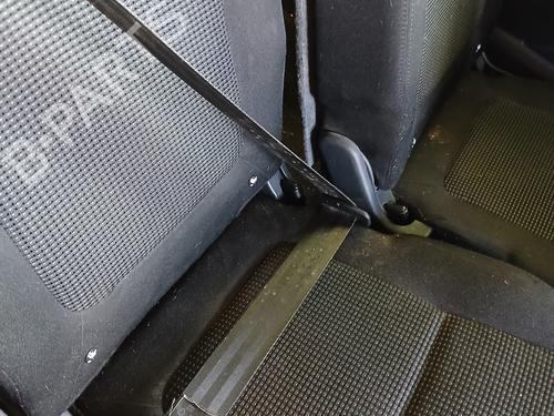 Used Rear center seatbelt Rear center seatbelt PEUGEOT 5008 (0U_, 0E_) 1.6 HDi (112 hp) 36010109 36010109