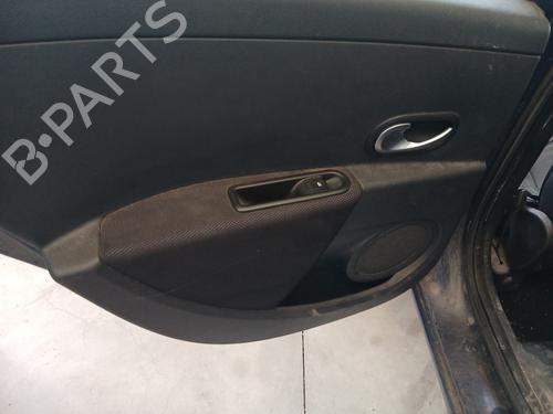 Rudehejsemekanisme venstre bagtil Rudehejsemekanisme venstre bagtil RENAULT CLIO III (BR0/1, CR0/1) 1.5 dCi (BR17, CR17) (86 hp) 36009899 36009899