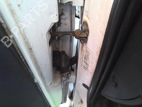 Used Hinge/Door check strap Hinge/Door check strap CITROËN BERLINGO / BERLINGO FIRST Box Body/MPV (M_) 2.0 HDI 90 (MBRHY, MCRHY) (90 hp) 40253932 40253932