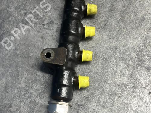 Injection rail CITROËN C5 II (RC_) 1.6 HDi (RC8HZB) | BP33606824M98 - Image 2