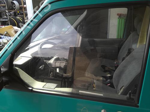 Used Front left door window Front left door window 38637465 38637465