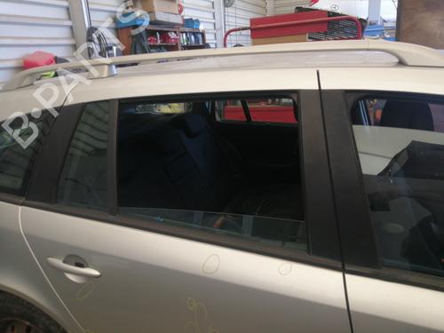 Rear right door window RENAULT LAGUNA II Grandtour (KG0/1_) 1.9 dCi 8200000404
