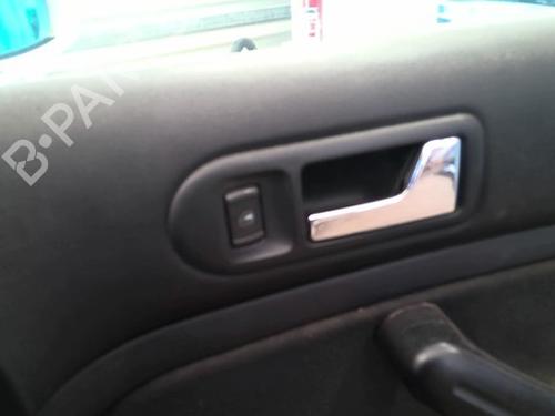 Used Right front window switch Right front window switch VW GOLF IV (1J1) 1.9 TDI (110 hp) 40269580 40269580