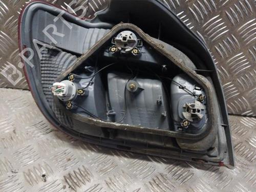 Højre baglygte TOYOTA YARIS (_P1_) 1.4 D-4D (NLP10_, NLP10R) (75 hp) 20882793