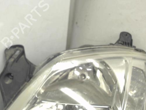 Used Left headlight Left headlight OPEL MERIVA A MPV (X03) 1.7 DTI (E75) (75 hp) 21275880 21275880