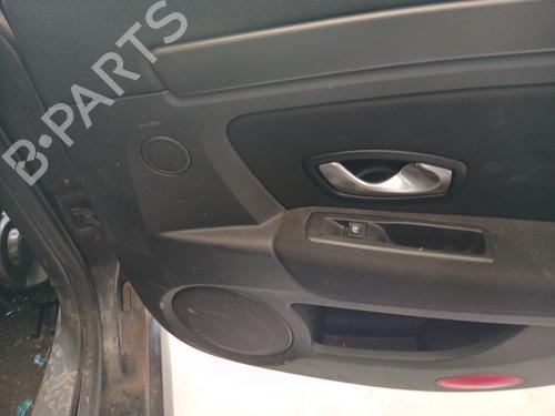 Rudehejsemekanisme Højre bagtil Rudehejsemekanisme Højre bagtil RENAULT LAGUNA III (BT0/1) 1.5 dCi (BT00, BT0A, BT0T, BT1J) (110 hp) 36009142 36009142