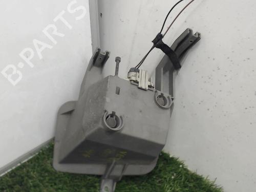 Used Left front fog light Left front fog light OPEL VECTRA B Hatchback (J96) 2.0 DTI 16V (F68) (101 hp) 21275750 21275750