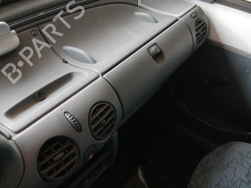 Dashboard RENAULT KANGOO Express (FC0/1_) D 65 1.9 (FC0E, FC02, FC0J, FC0N) | BP31355621C46 - Image 9