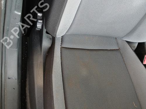 Right front seat SEAT IBIZA V (KJ1, KJG) 1.6 TDI | BP32164069C16