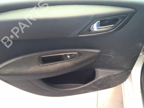 Used Seats set Seats set 39042804 39042804