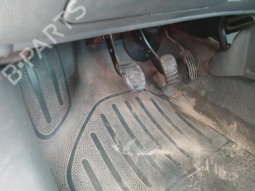 clutch-pedal-renault-kangoo-express-fc01_-1997-31355628 main image