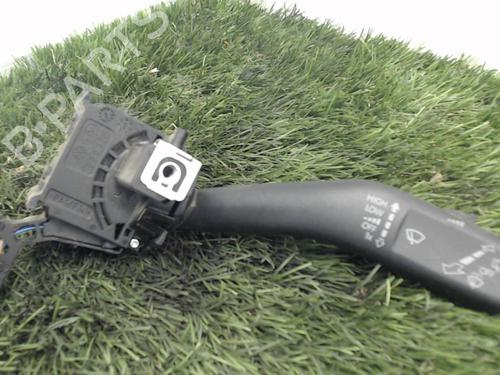 Used Steering column stalk VW GOLF VI (5K1) 2.0 TDI (110 hp) 20883553