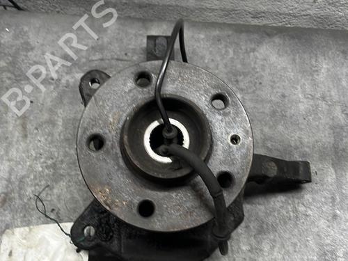 Used Left front steering knuckle Left front steering knuckle OPEL VIVARO A Van (X83) 1.9 DTI (F7) (101 hp) 33741801 33741801