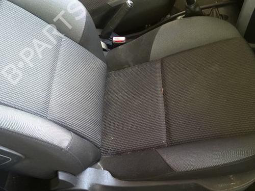 Used Right front seat Right front seat 39255770 39255770