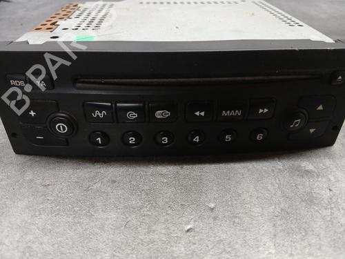 Used Radio Radio PEUGEOT 206 Hatchback (2A/C) 1.4 i (75 hp) 31925085 31925085