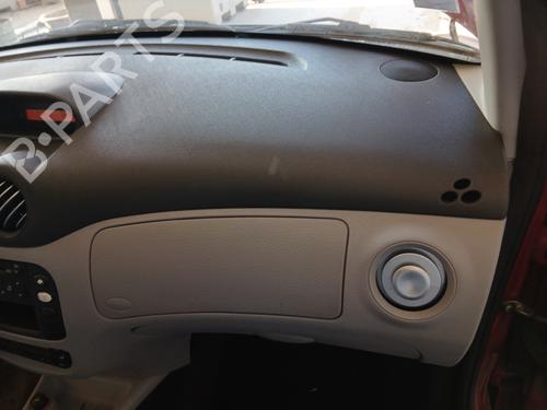 Instrumentbræt Instrumentbræt CITROËN C3 I (FC_, FN_) 1.6 16V (109 hp) 33709618 33709618