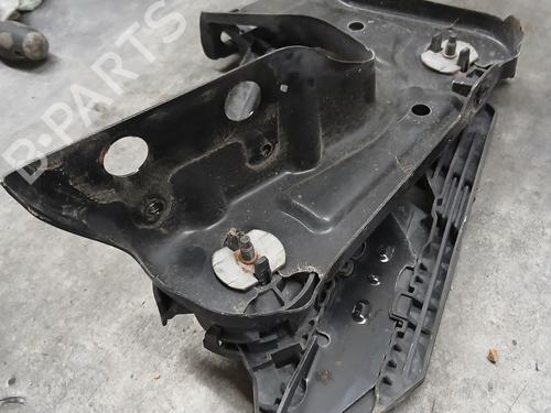 Used Right headlight support Right headlight support SKODA OCTAVIA II Combi (1Z5) 2.0 TDI 4x4 (140 hp) 36010773 36010773