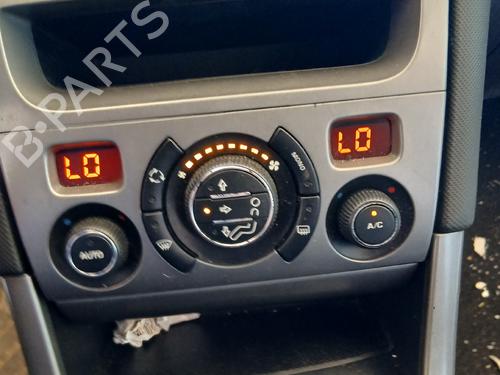 Used Climate control Climate control 38092427 38092427