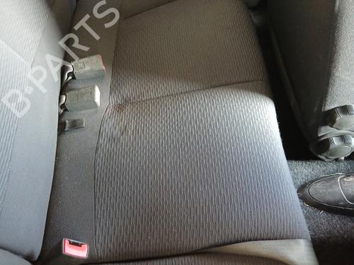 Sedile posteriore Sedile posteriore FIAT PUNTO (188_) 1.2 60 (188.030, .050, .130, .150, .230, .250) (60 hp) 32176224 32176224