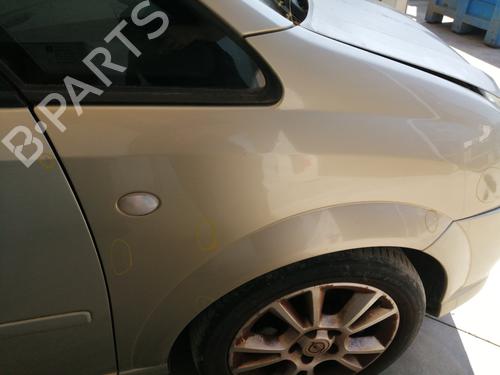 Right front fenders OPEL MERIVA A MPV (X03) 1.7 CDTI (E75) | BP28016609C42 
