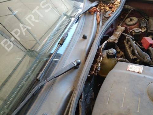 Used Front wiper motor RENAULT KANGOO Express (FC0/1_) 1.5 dCi (FC07, FC1R) (65 hp) 29336082