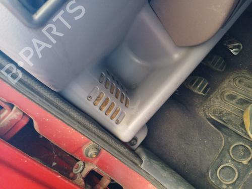 Tablier Tablier RENAULT TWINGO I (C06_) 1.2 (C066, C068) (58 hp) 28451080 28451080