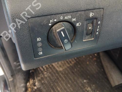 Used Headlight switch Headlight switch MERCEDES-BENZ B-CLASS Sports Tourer (W245) B 180 CDI (245.207) (109 hp) 33200394 33200394