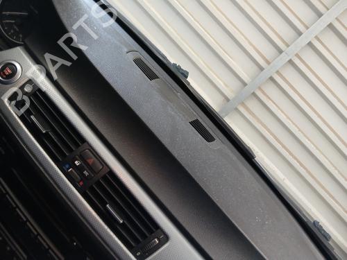 Tablier Tablier BMW 3 (E90) 320 d (177 hp) 32094992 32094992