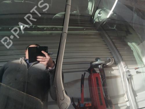 Bagrudeviskerarm PEUGEOT 206 SW (2E/K) 1.4 HDi (68 hp) 31642084