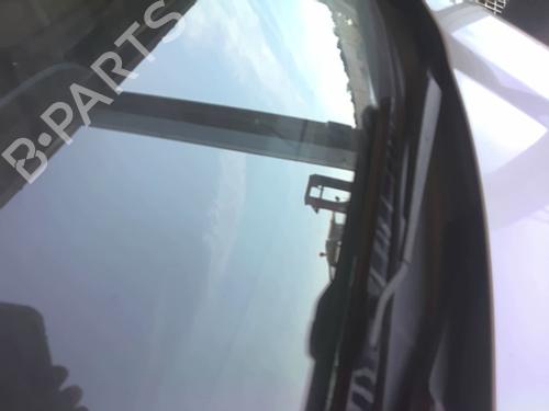 Used Front windshield wiper arm Front windshield wiper arm 28094007 28094007