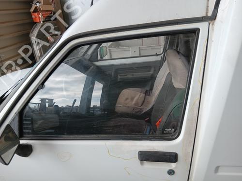 Front left door window RENAULT RAPID Box Body/MPV (F40_, G40_) 1.4 (F40D) | BP29528705C18 
