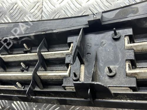 Grille PEUGEOT 205 II (20A/C) 1.7 Diesel | BP21277596C40